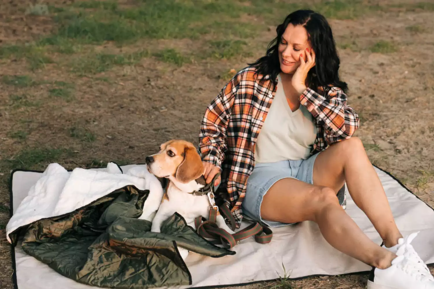 compact picnic blanket